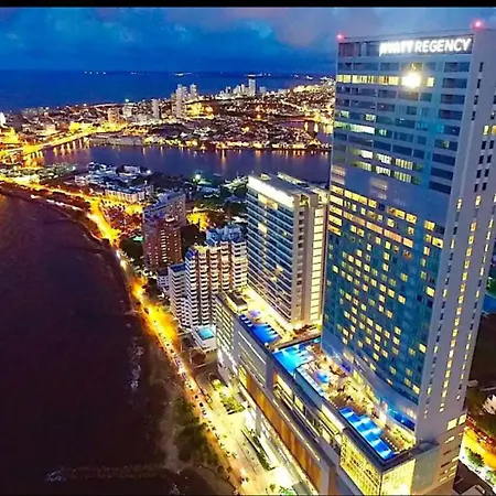Premium , Floor 25 H2 Apartamento *