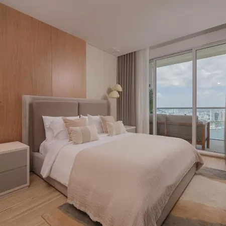 Premium , Floor 25 H2 Apartamento *