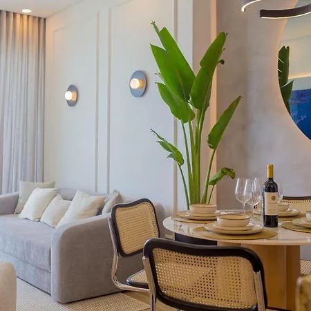 Premium , Floor 25 H2 * Cartagena